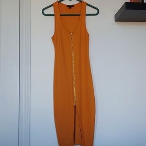 Yellow ribbed dress zip front